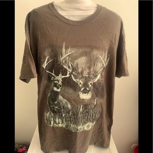 Gildan Whitetail Deer Hunting Club Shirt